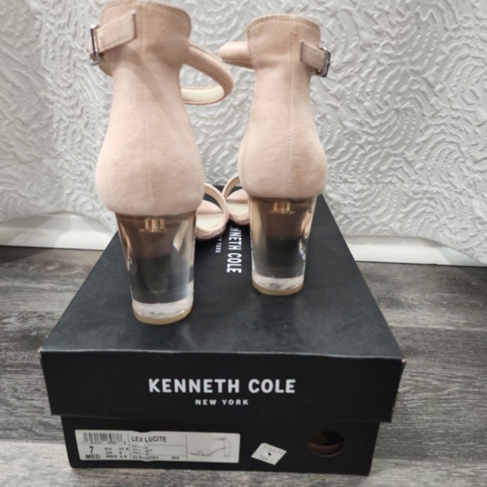 Kenneth Cole Heels - Picture 2 of 2